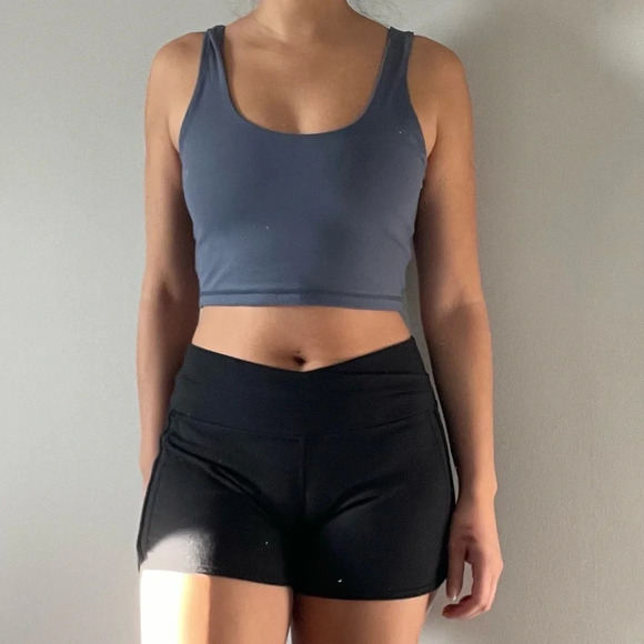 π Dynamite Cropped Tank Top! Womans Size Mediumπ - Picture 2 of 10